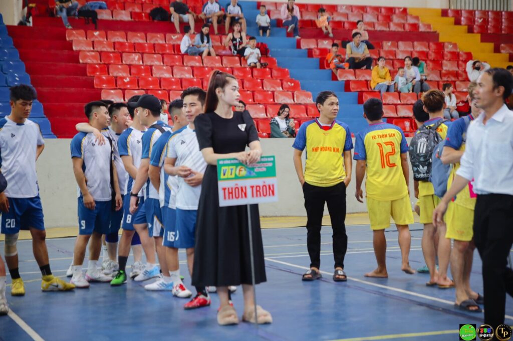hoidonghuongvantrach.com 20
