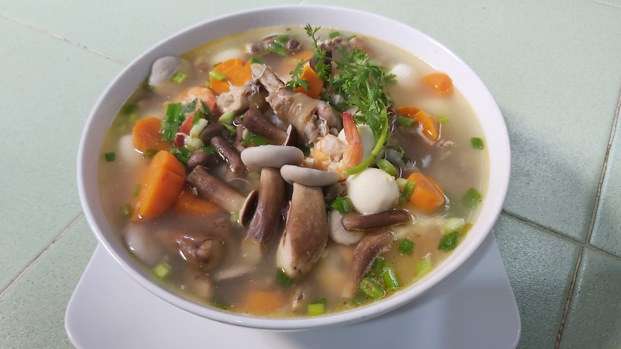 Canh Nấm tràm của người Phú Quốc